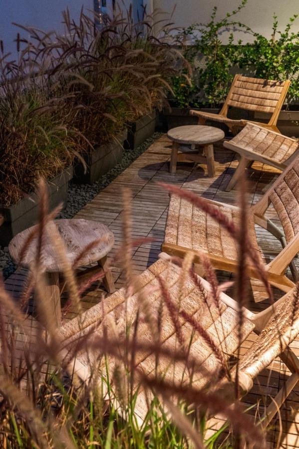 Lofus Bio-Suites Athena Bagian luar foto