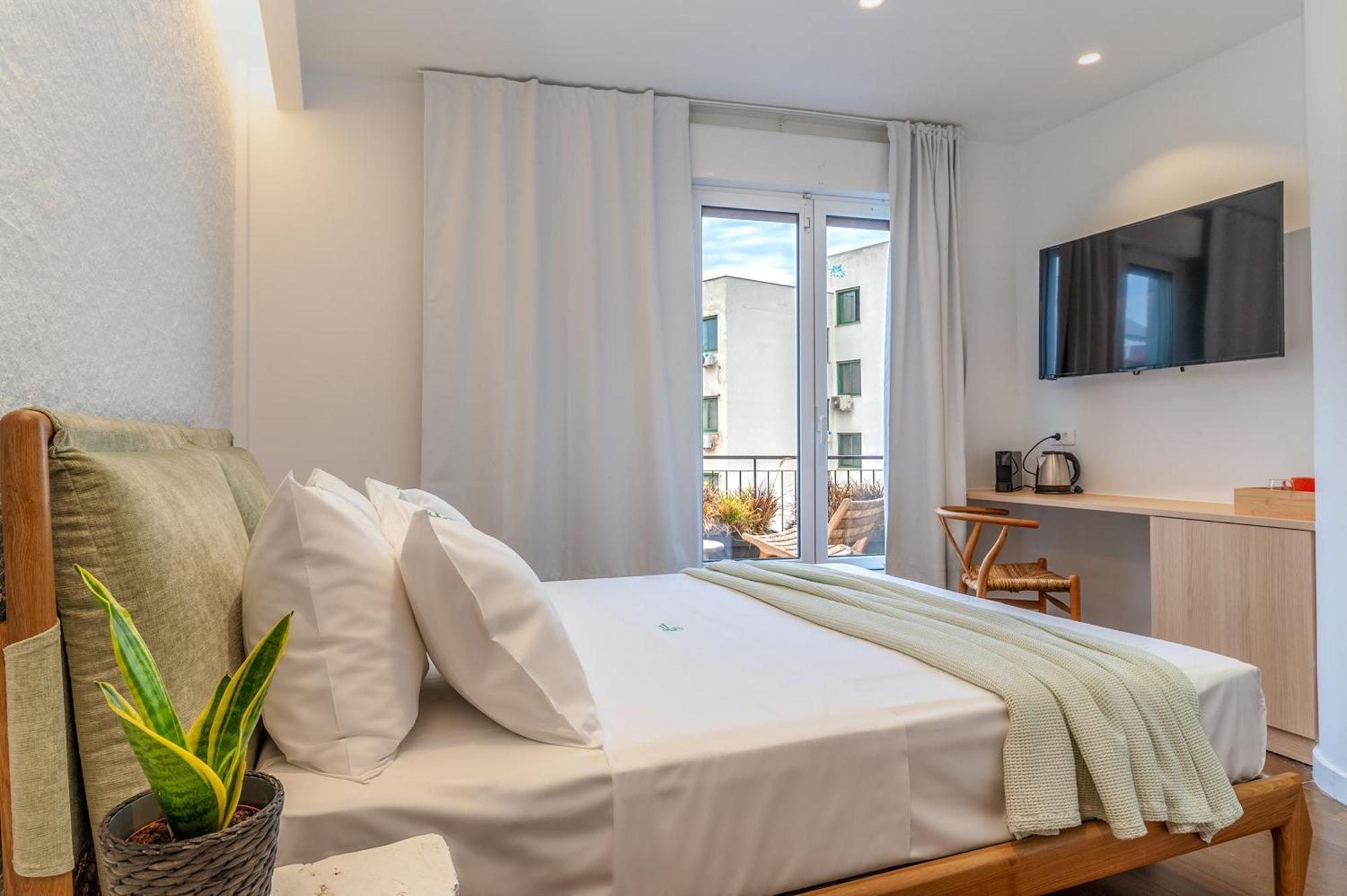 Lofus Bio-Suites Athena Bagian luar foto